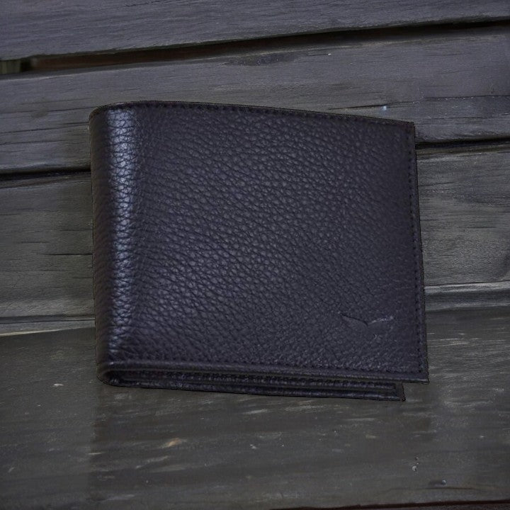 Classic Pebble Grain Leather Wallet