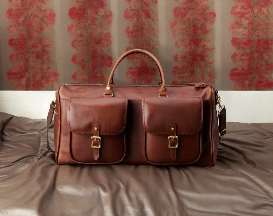 Classic Leather Bag: The Essential for Your Wardrobe